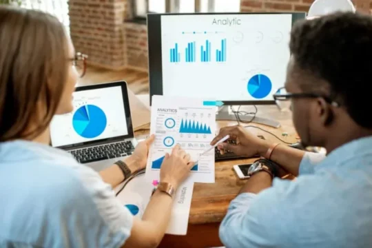 2 social media experts discussing analytics